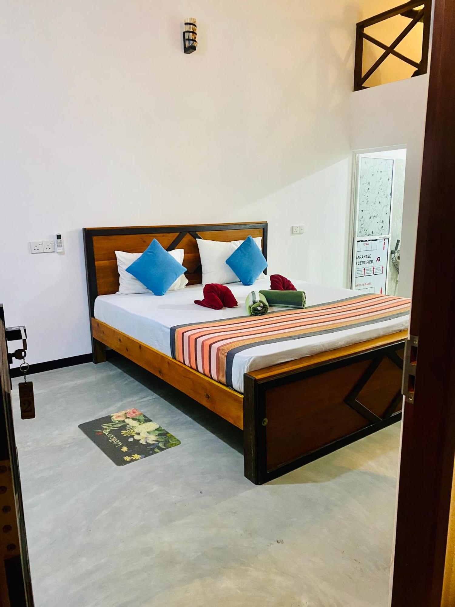 Indika Beach Villa Galle Exterior foto
